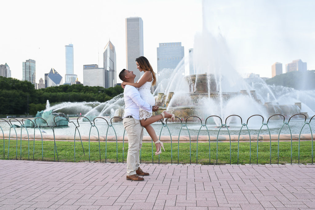 north ave beach engagement, best engagement locations in chicago, chicago engagement photography, chicago engagement photographer, best chicago engagement, olive park engagement, chicago olive park engagement, chicago buckingham fountain engagement