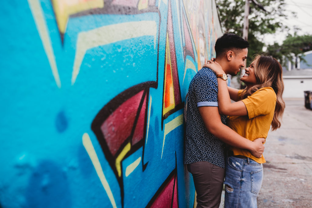 logan square engagement, logan square chicago engagement, logan square murals, logan square, chicago mural engagement, chicago colorful mural engagement, chicago engagement photographer, chicago engagement photography