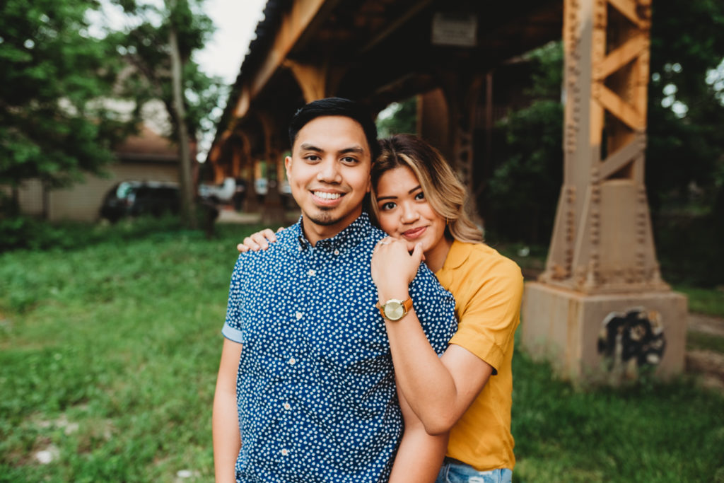 logan square engagement, logan square chicago engagement, logan square murals, logan square, chicago mural engagement, chicago colorful mural engagement, chicago engagement photographer, chicago engagement photography