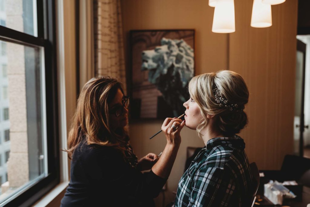 lacuna artist loft wedding, chicago wedding photography, chicago wedding photographer, chicago lasalle bridge wedding photo, chicago art institute wedding photo, lacuna artist lofts wedding