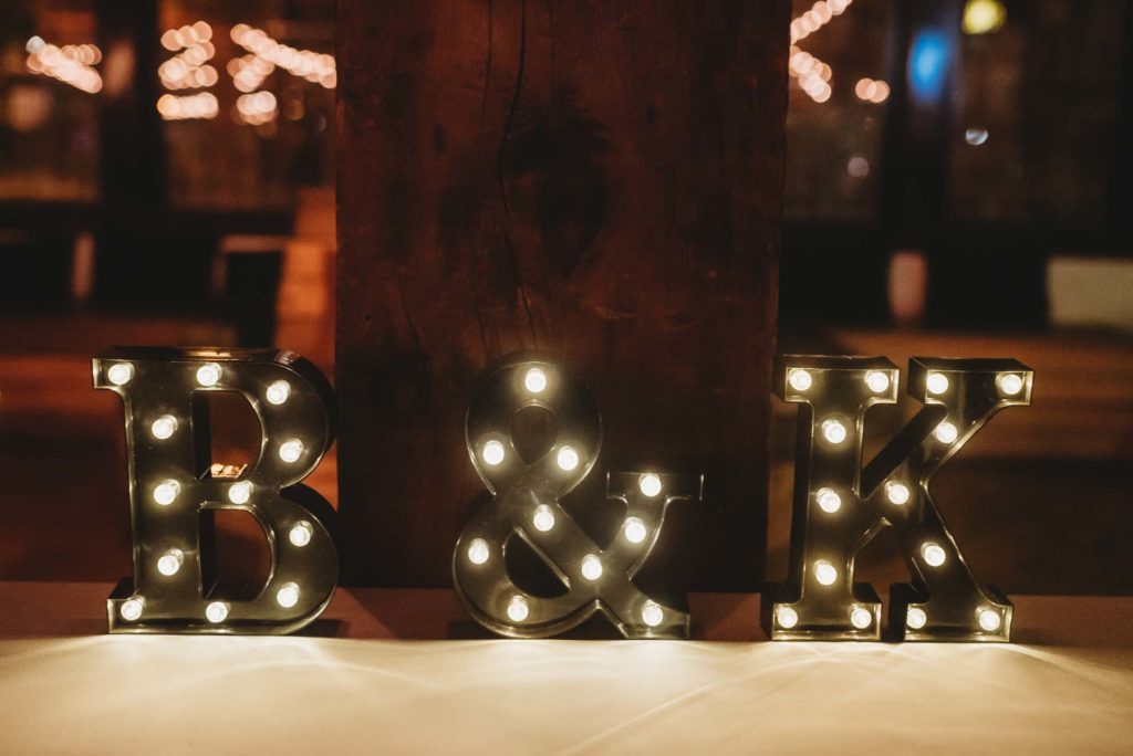 lacuna artist loft wedding, chicago wedding photography, chicago wedding photographer, chicago lasalle bridge wedding photo, chicago art institute wedding photo, lacuna artist lofts wedding