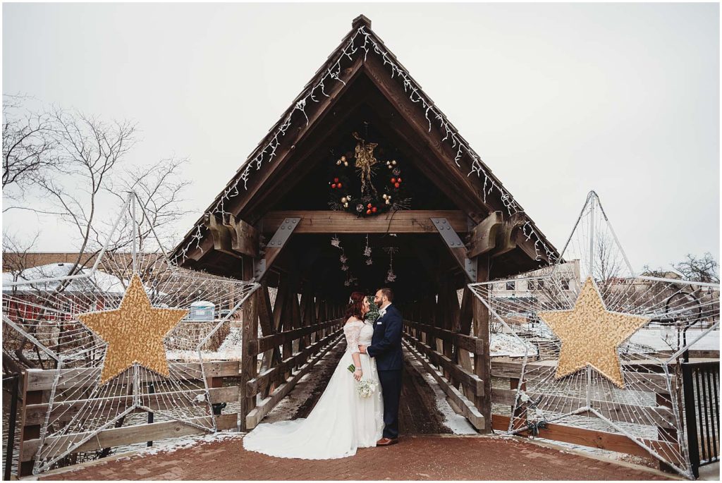 fishermen's inn winter wedding, fishermens inn wedding, fishermens inn wedding photography, fishermens inn elburn wedding, naperville wedding photo, naperville wedding photographer