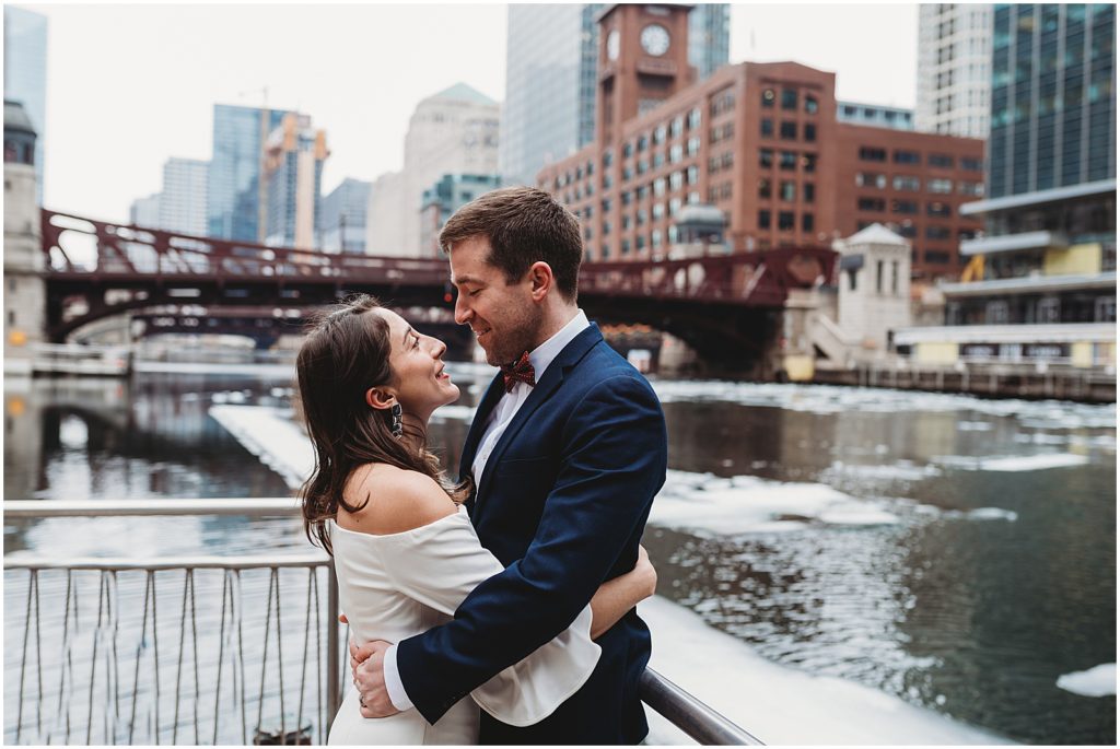 chicago elopement photography, elope in chicago, chicago city hall wedding, chicago city hall wedding photo, chicago city hall wedding photography, chicago elopement photography, chicago elopement photographer, chicago city hall marriage