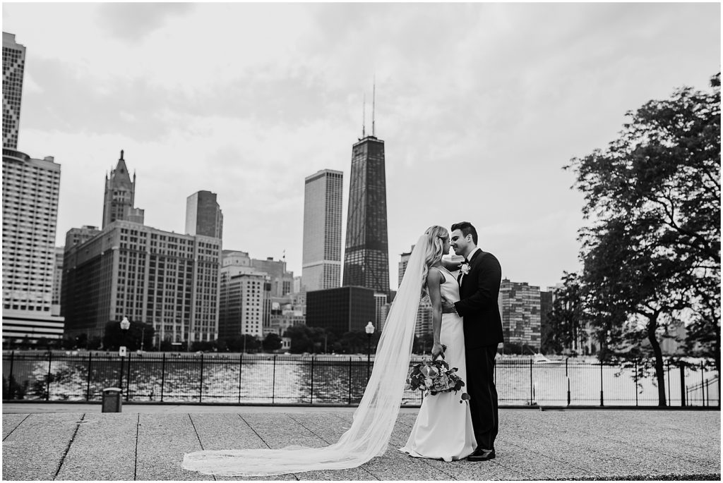 candid wedding photography chicago, candid wedding photographer chicago, unique chicago wedding photography, unique chicago wedding photography, chicago wedding photography, chicago wedding candid