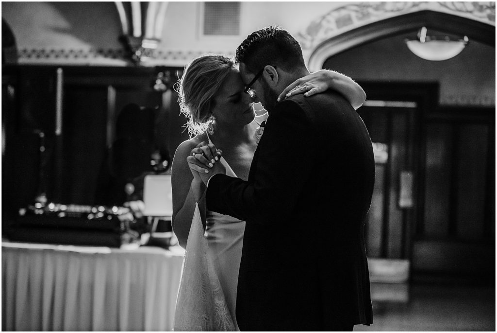 bride groom first dance, wedding first dance